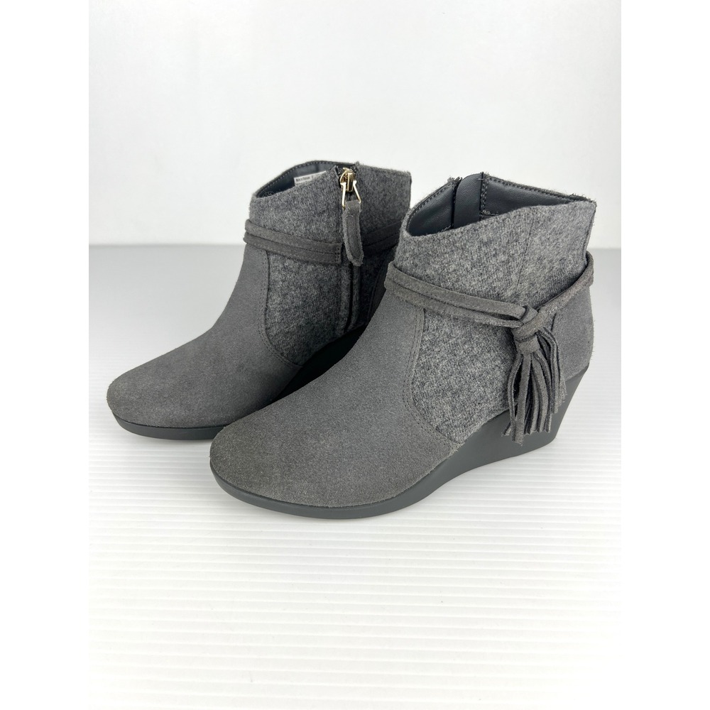 Crocs Leigh Wedge Bootie Ankle Womens 6 Grey Suede Fabric Tassel Zip‎ 204676